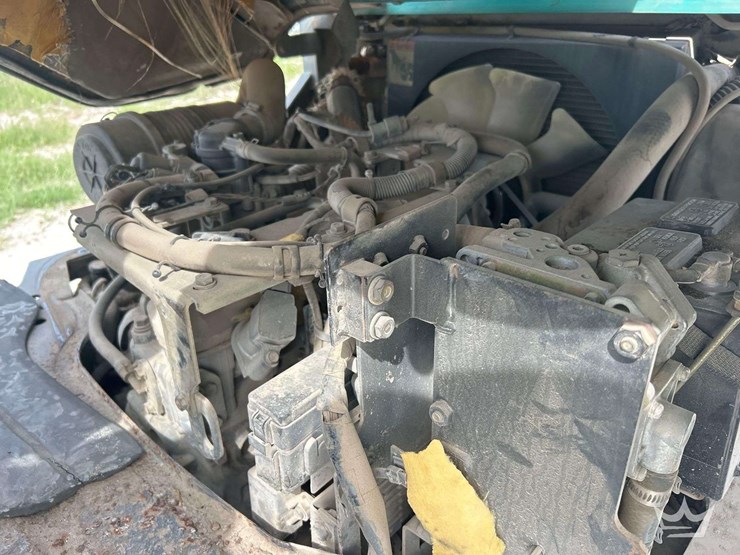 2012-komatsu-fg25t-16-image-7