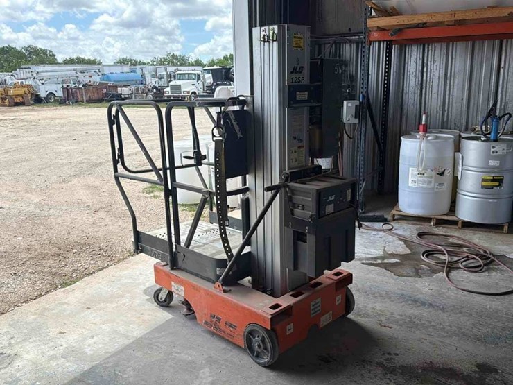 jlg-12sp-image-2