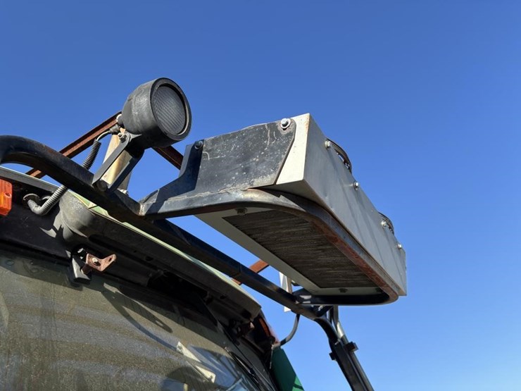 john-deere-6420-image-19