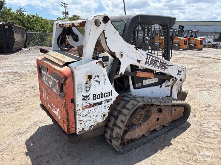 2014-bobcat-t590-image-3