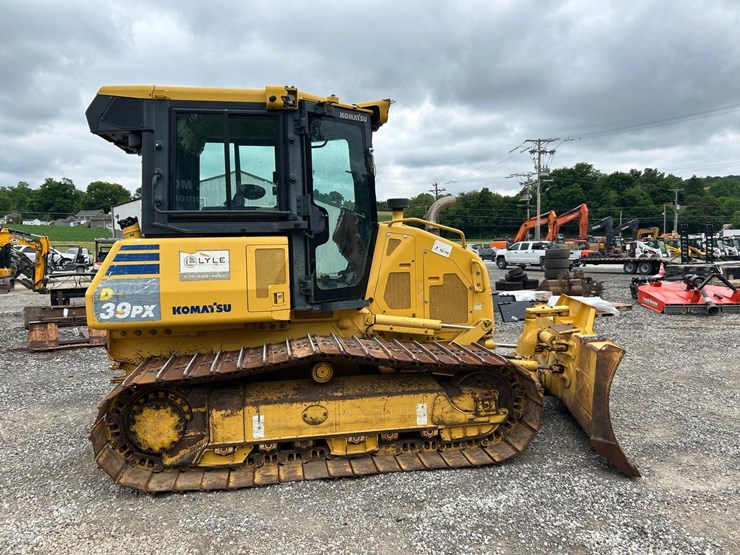 2016-komatsu-d39px-24-image-5