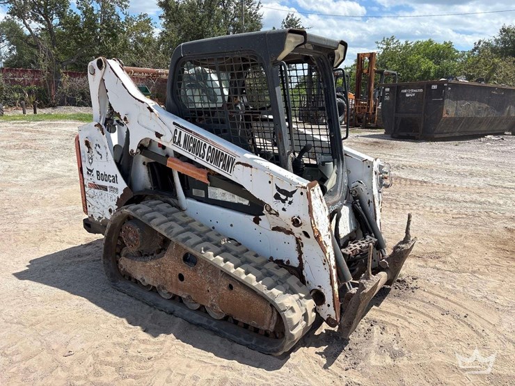 2014-bobcat-t590-image-2