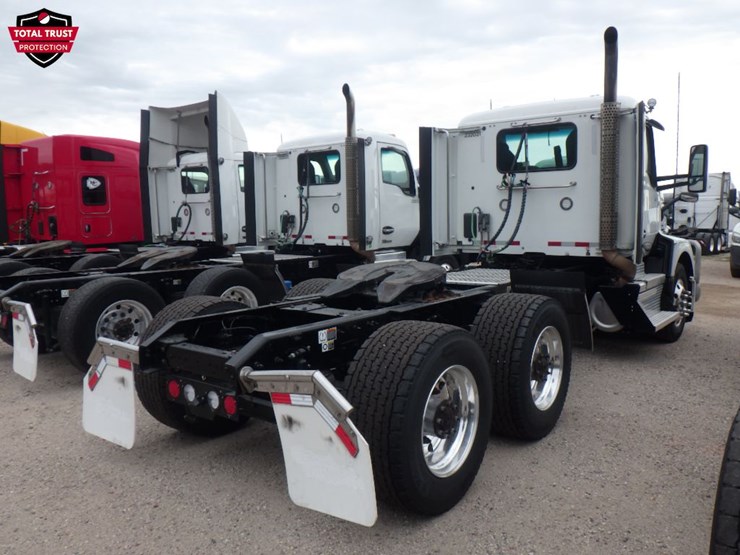 2024-kenworth-t680-image-7