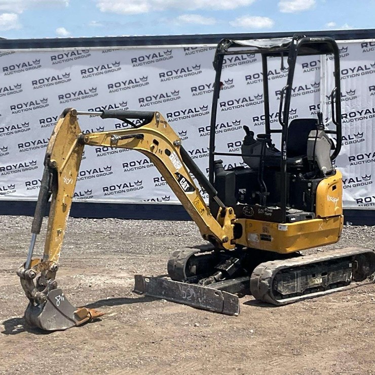 2014 CATERPILLAR 301.7D CR