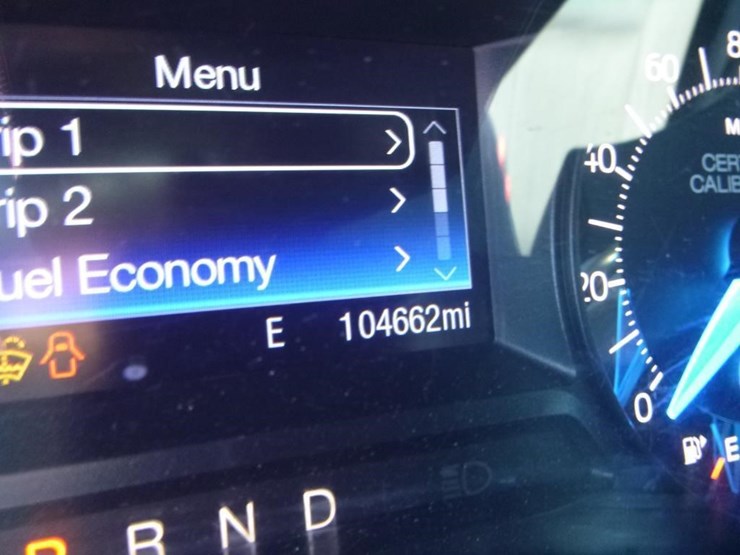 2017-ford-explorer-image-14