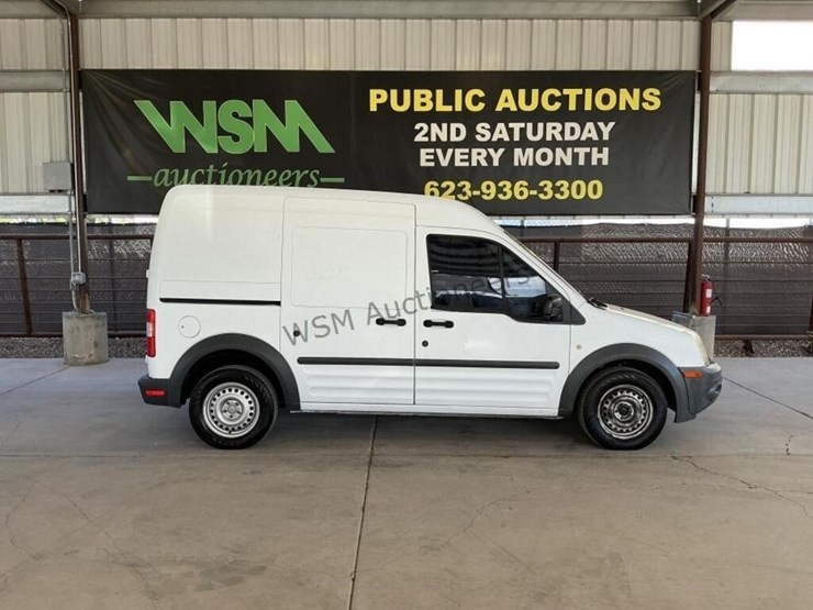 2012-ford-transit-connect-image-1