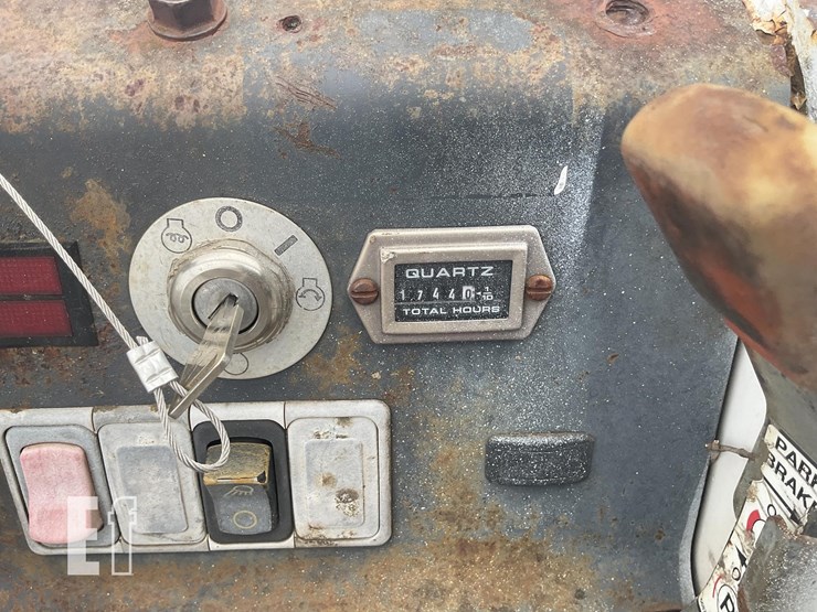 2005-bobcat-mt55-image-15