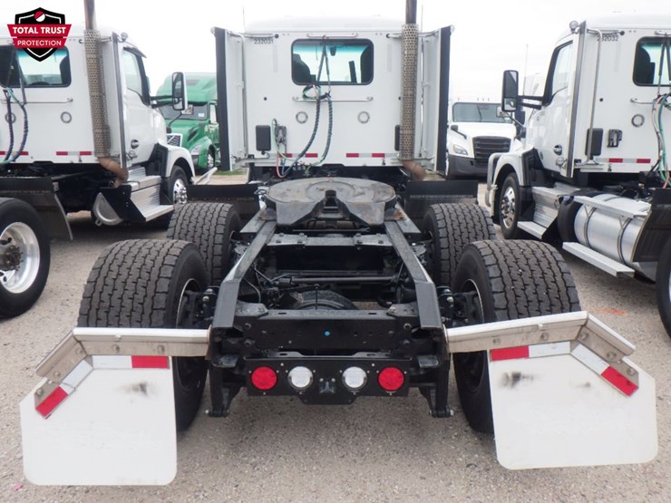 2024-kenworth-t680-image-8