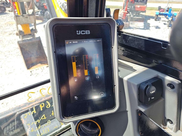 2023-jcb-90z-2-t4-midi-excavator-image-17