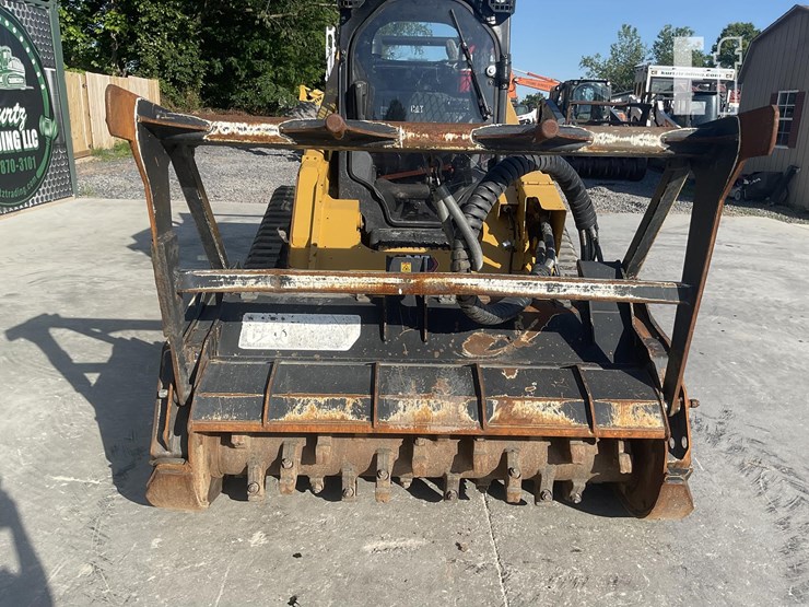 2020-caterpillar-299d3-xe-image-11