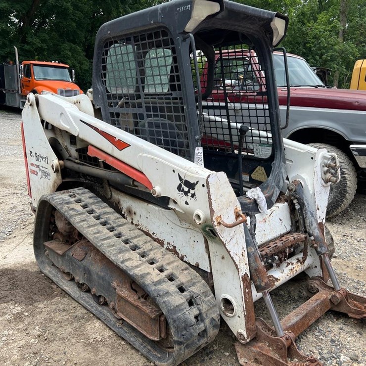 2017 BOBCAT T550