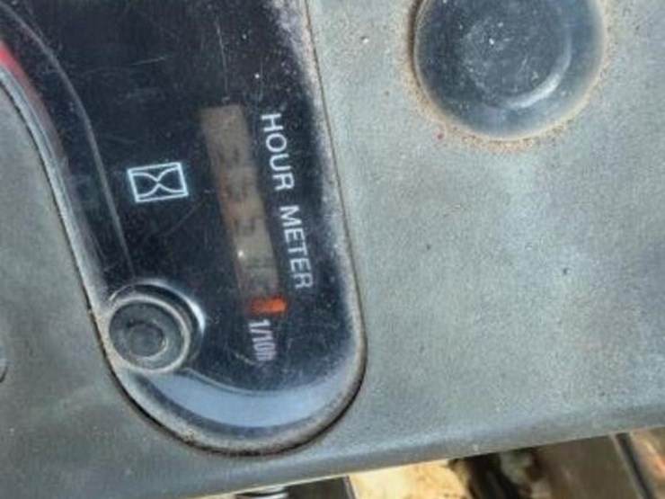 2008-yanmar-vio35-5b-image-37