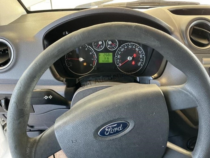 2012-ford-transit-connect-image-18