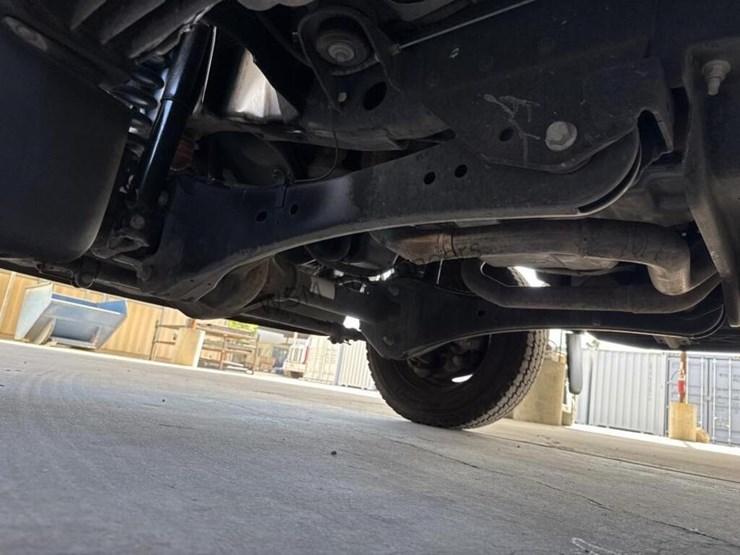 2015-ford-f450-image-30