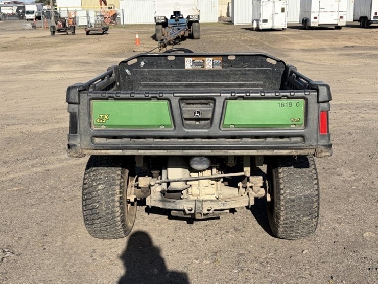 2016-john-deere-tx-4x2-image-5