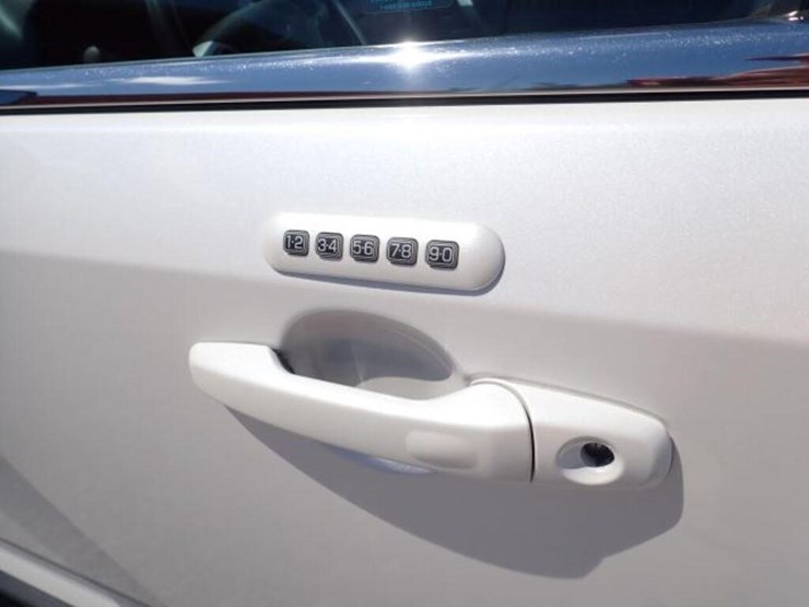 2011-ford-edge-image-84