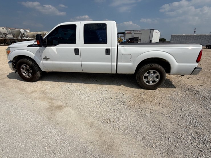 2015-ford-f250-image-8