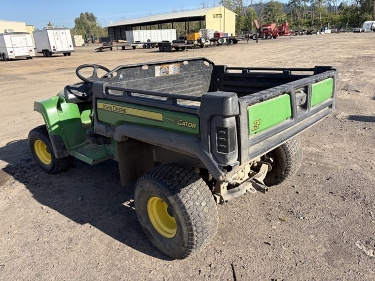 2016-john-deere-tx-4x2-image-6