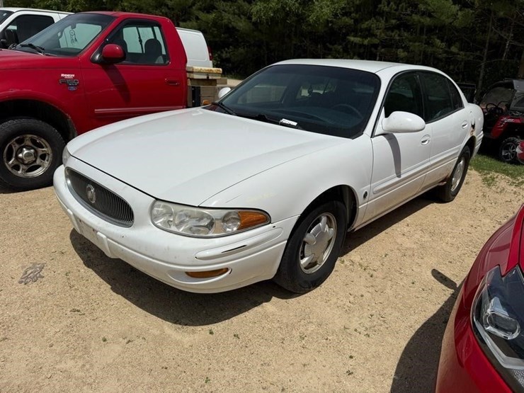 1999-buick-le-sabre-custom-car-image-1