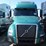 2023-volvo-vnl860-image-2
