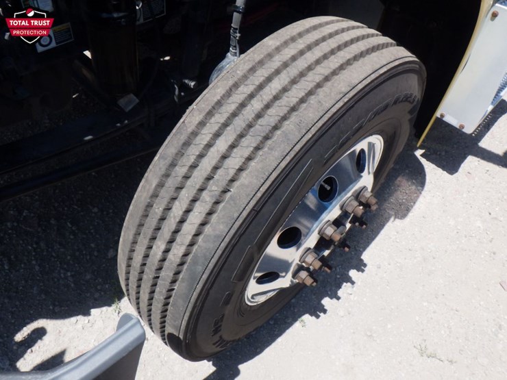 2020-peterbilt-579-image-20