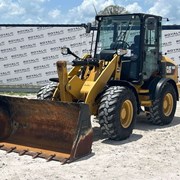 2018 CATERPILLAR 908M