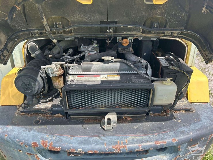 2012-yanmar-v4-6-image-9