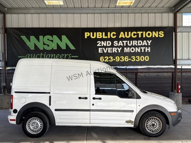 2012-ford-transit-connect-image-1