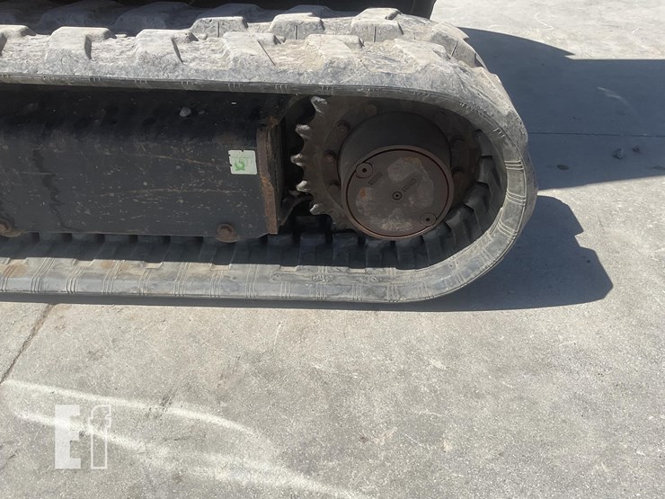 2018-caterpillar-305e2-cr-image-9