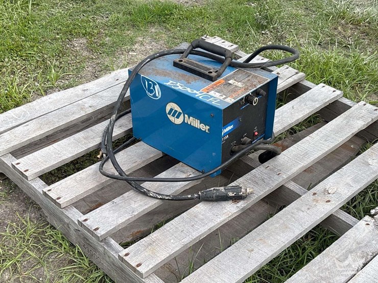 2002-miller-wc-115a-welder-controller-image-2