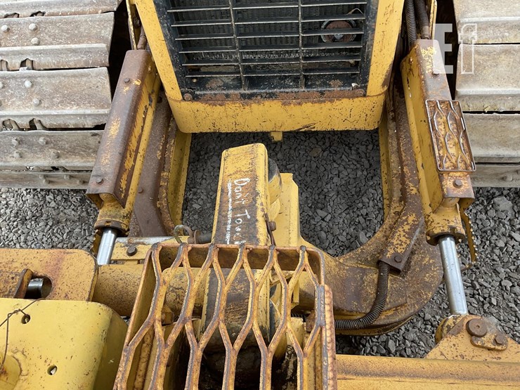 2004-caterpillar-d5g-lgp-image-12