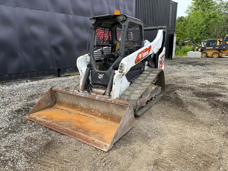 2020-bobcat-t76-image-8