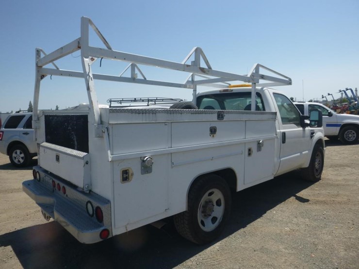 2008-ford-f350-image-3