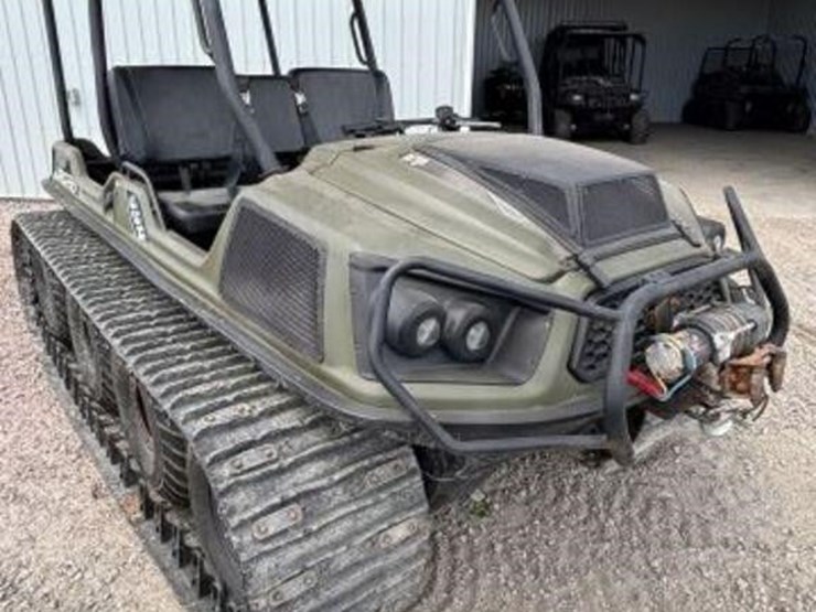2023-vanguard-40'-image-2