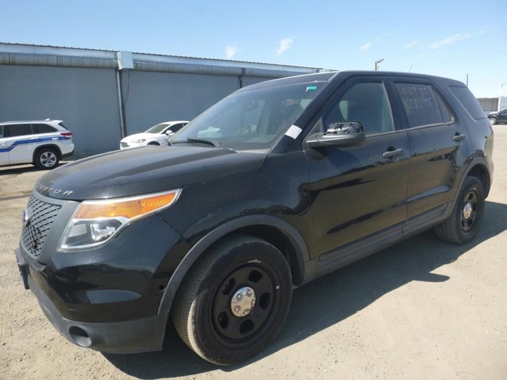 2015-ford-explorer-image-1
