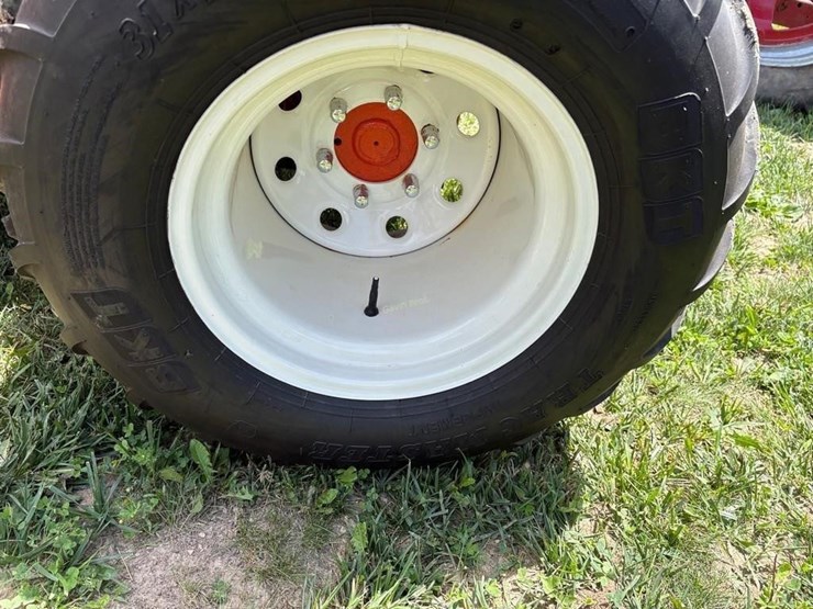 allis-chalmers-190-mini-replica-image-13