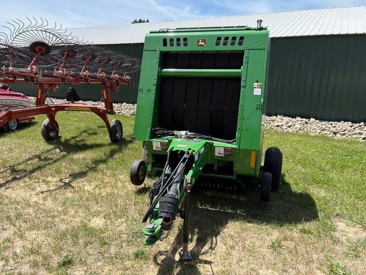 john-deere-450e-image-2