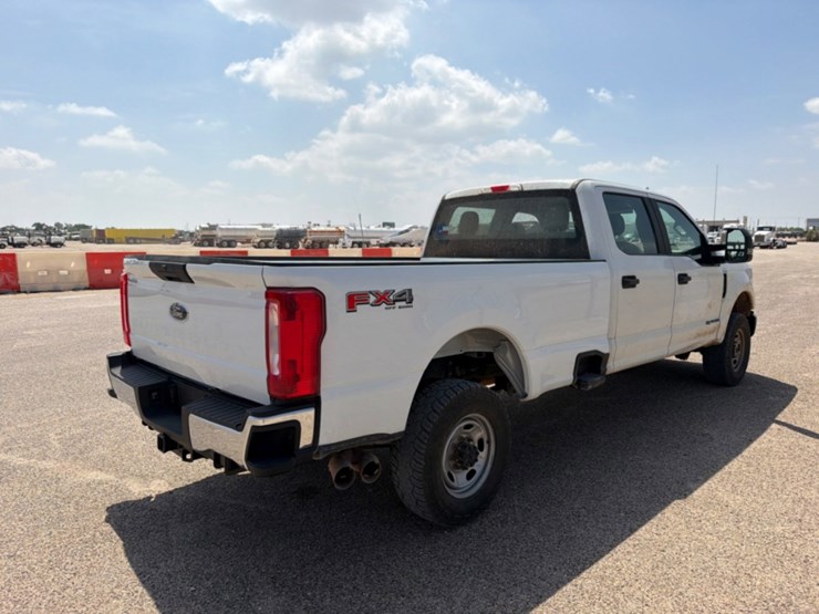 2019-ford-f350-image-4