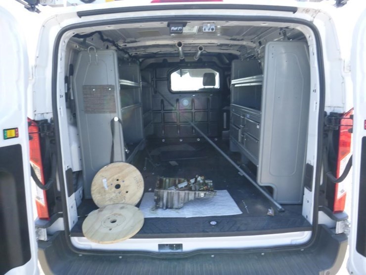 2018-ford-transit-image-8
