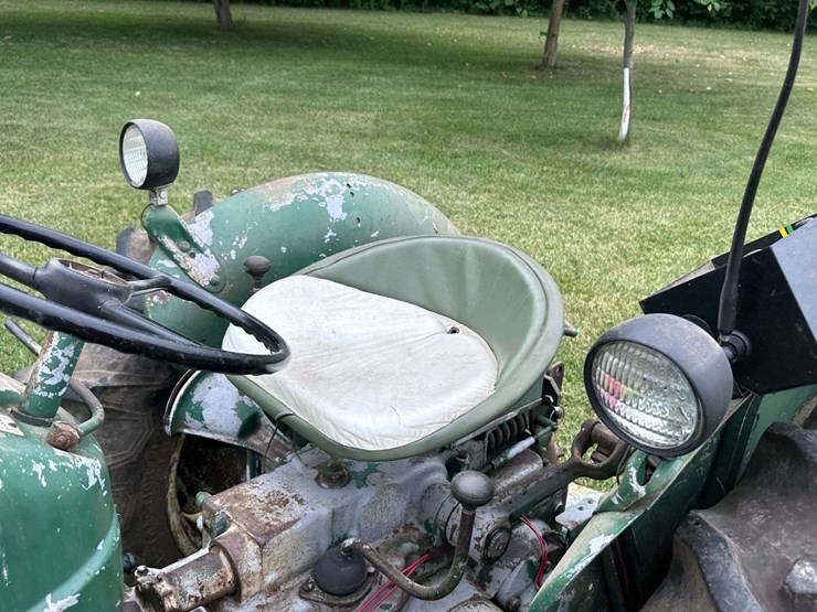 1958-oliver-super-55-image-26