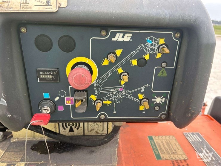 2019-jlg-t350-image-8