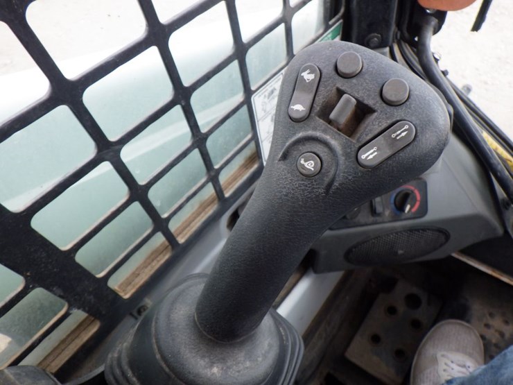 2019-bobcat-s450-image-9