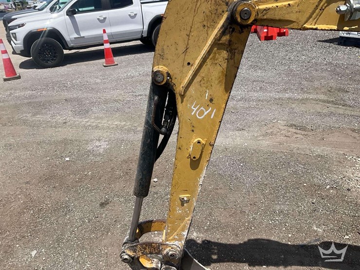 2014-caterpillar-301.7d-cr-image-8