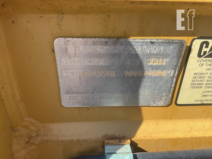 2014-caterpillar-tl943c-image-17