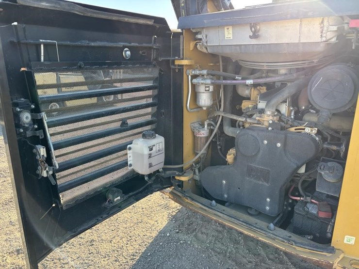 caterpillar-299d2-image-33
