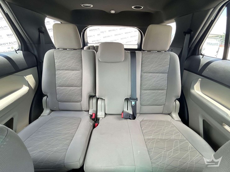 2014-ford-explorer-image-20