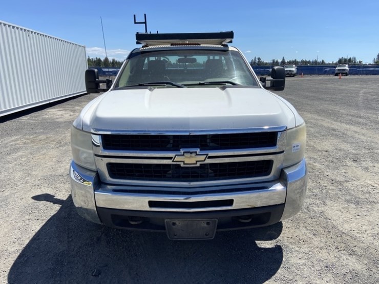 2008-chevrolet-silverado-2500-image-8