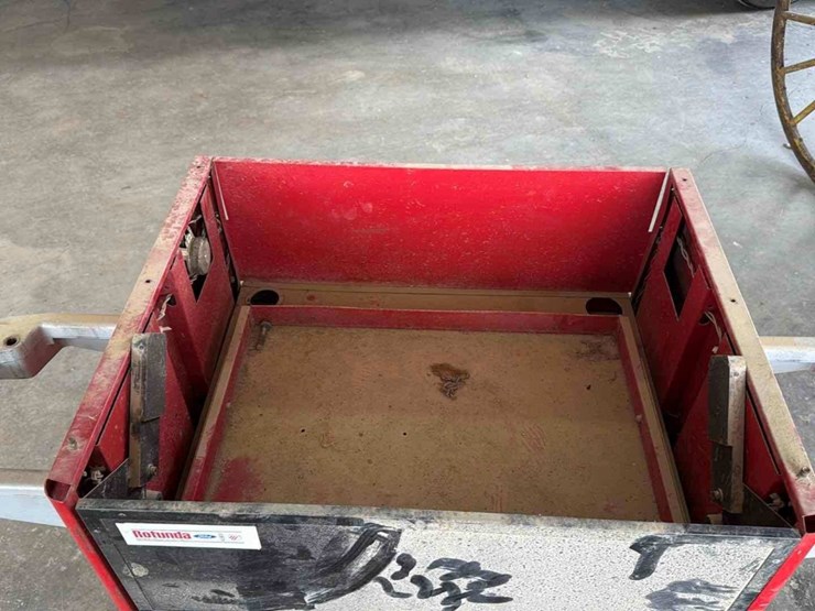 rolling-cart-for-computer-diagnosis-image-2