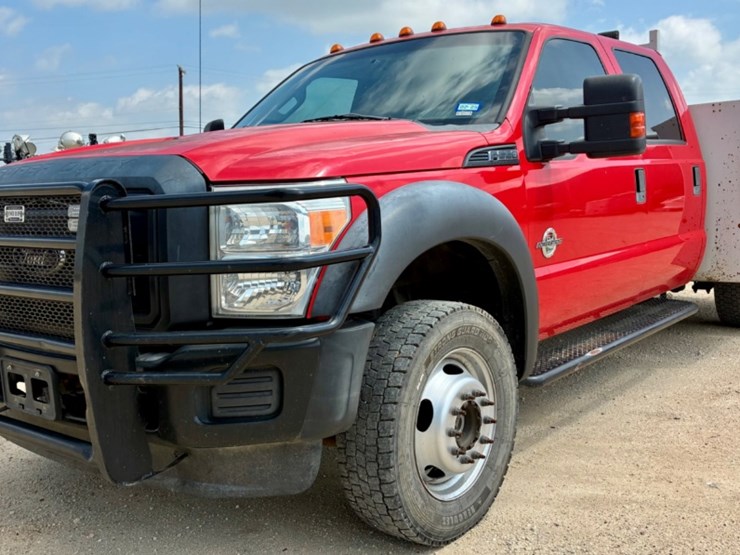 2016-ford-f550-image-1