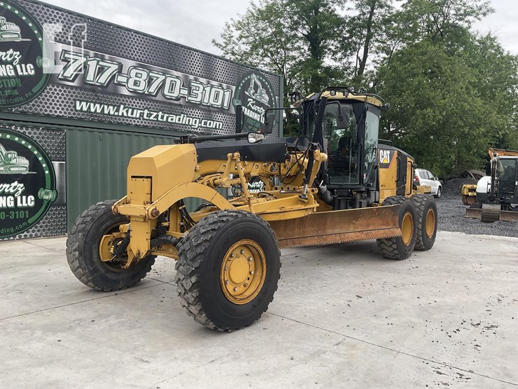 2010-caterpillar-120m-image-8